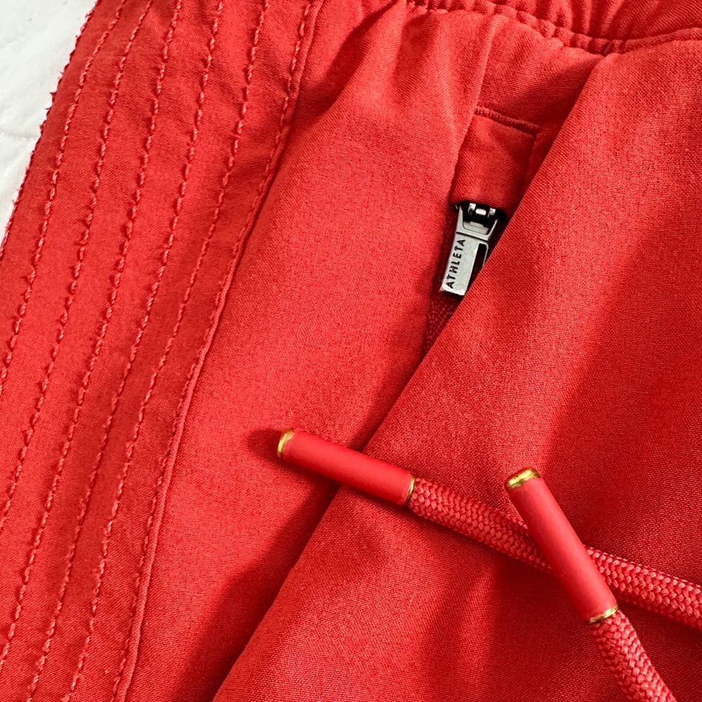 Athleta Avenue Wide Leg Crop Pant Currant Red Women’s Size 16 - Picture 11 of 13